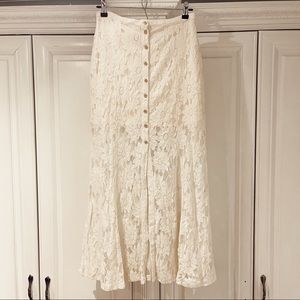 Lace Maxi skirt